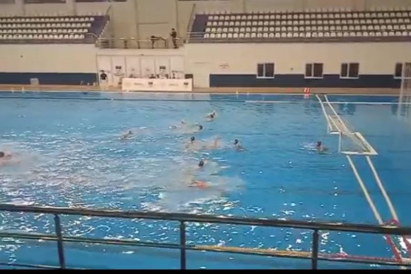 Moda Spor Su Topu Takımımız , İzmir 35 Su Topu Takımına karşı havuzdan 13 – 9 galip ayrıldı